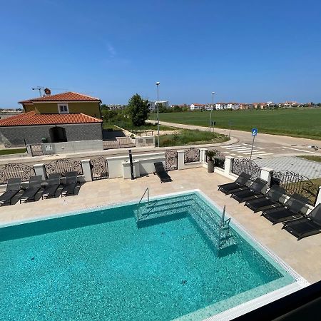Vila Softic Azra Umag Buitenkant foto