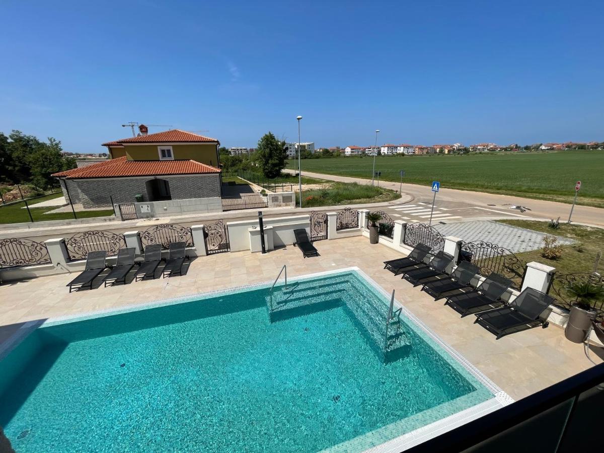 Vila Softic Azra Umag Buitenkant foto